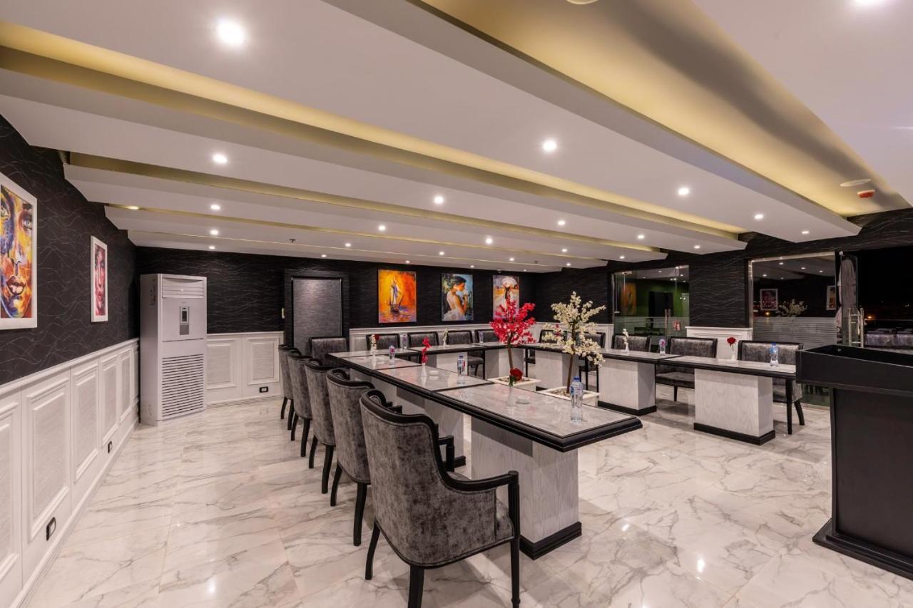 Royal Day Plaza Hotel 6th of October City Extérieur photo